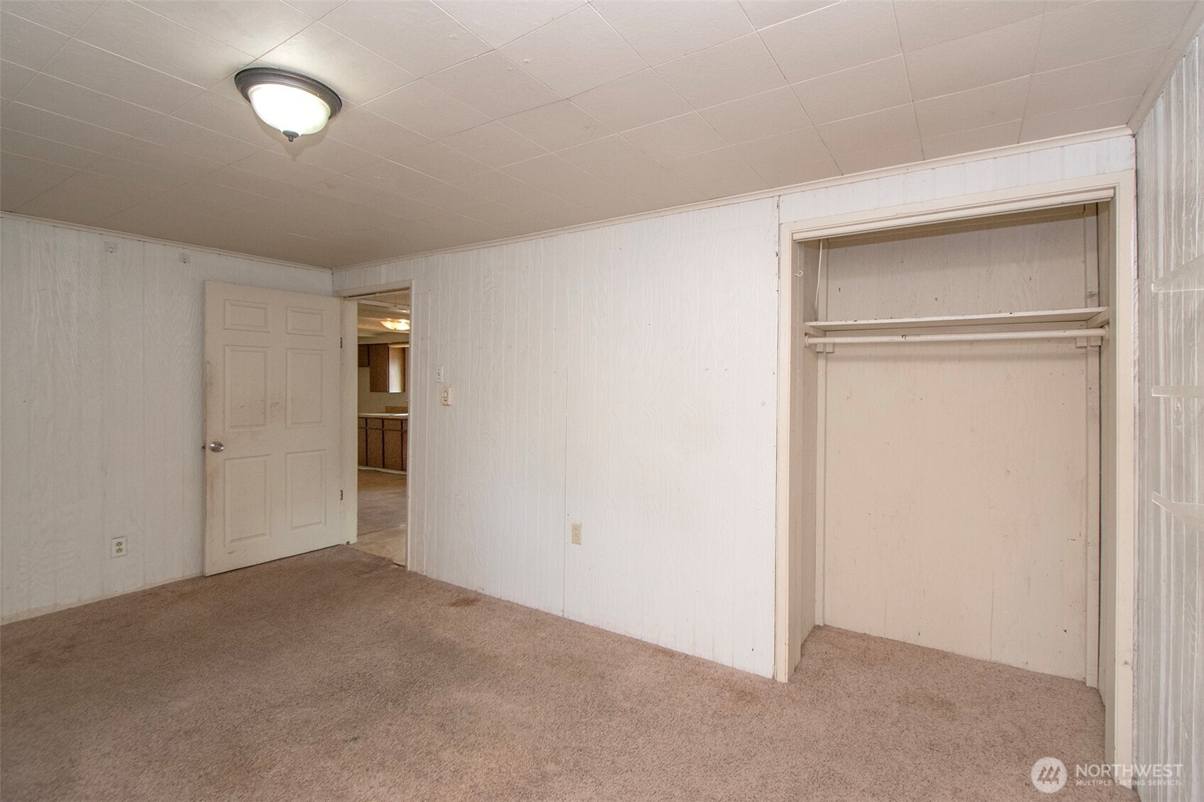 190 Pierson Road Sequim, WA 98382 - Photo 23 of 40 a view of an empty room