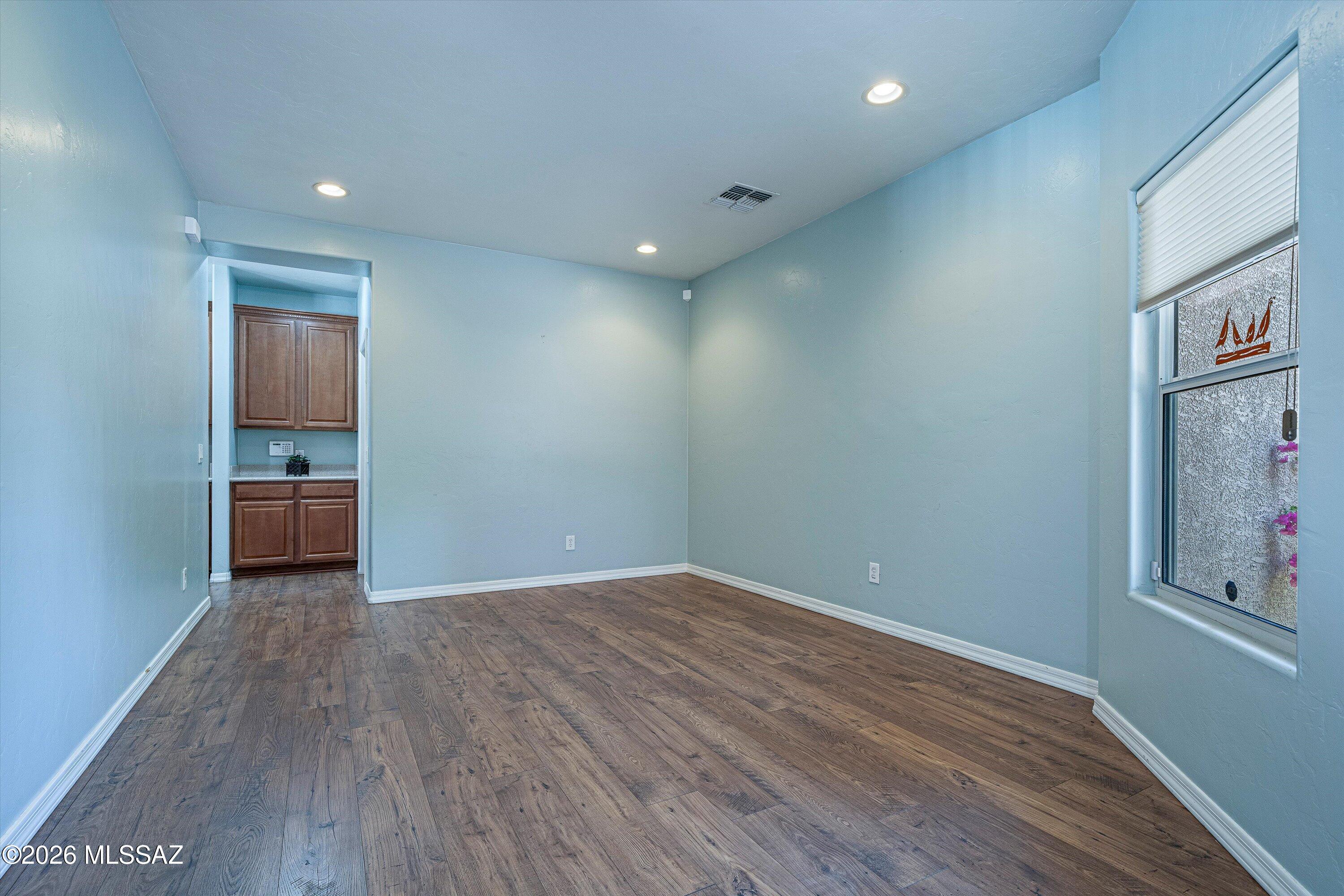 3614 East Canter Road Tucson, AZ 85739 - Photo 6 of 46 10-Living Room
