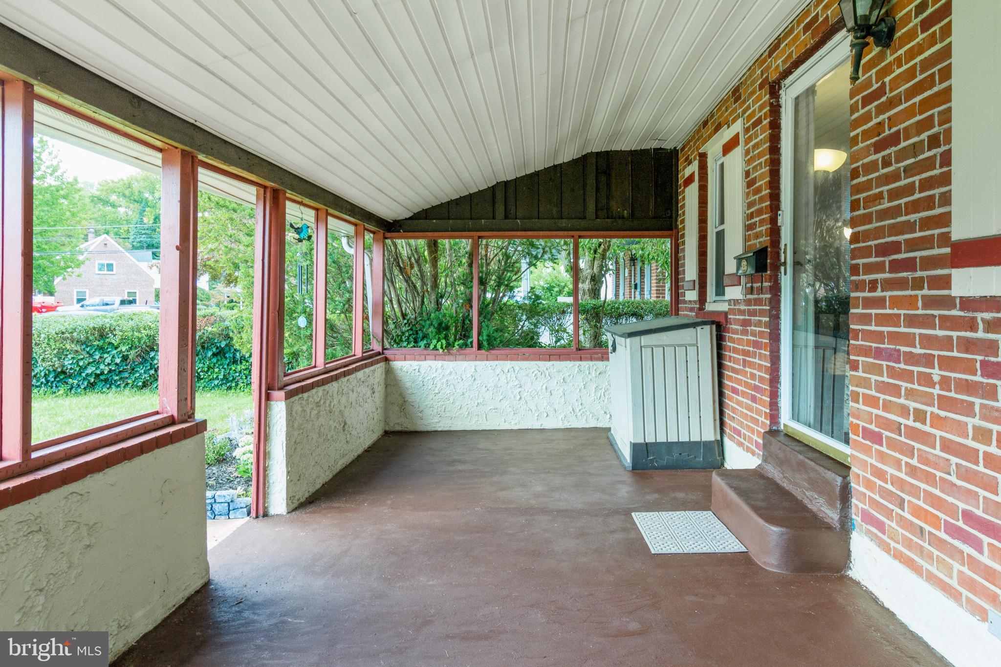 874 Springhill Road Secane, PA 19018 - Photo 2 of 25