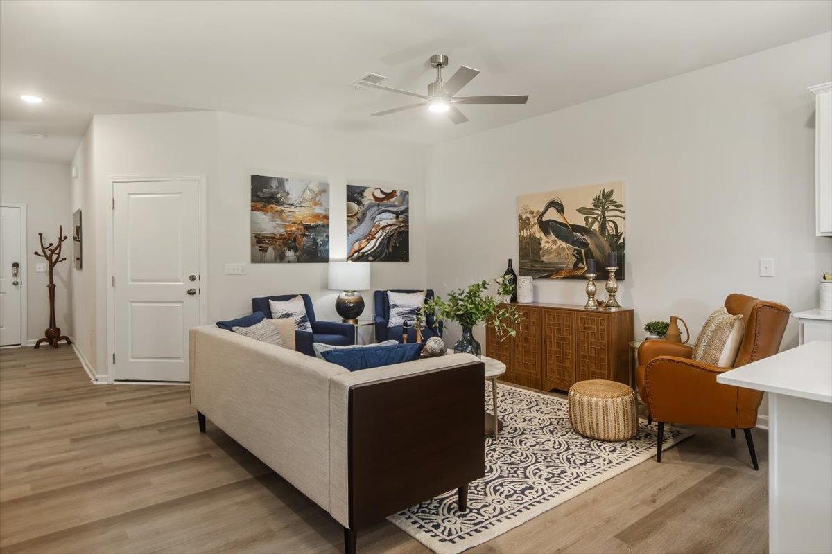 2040 Hillman Way Roebuck, SC 29376 - Photo 6 of 40