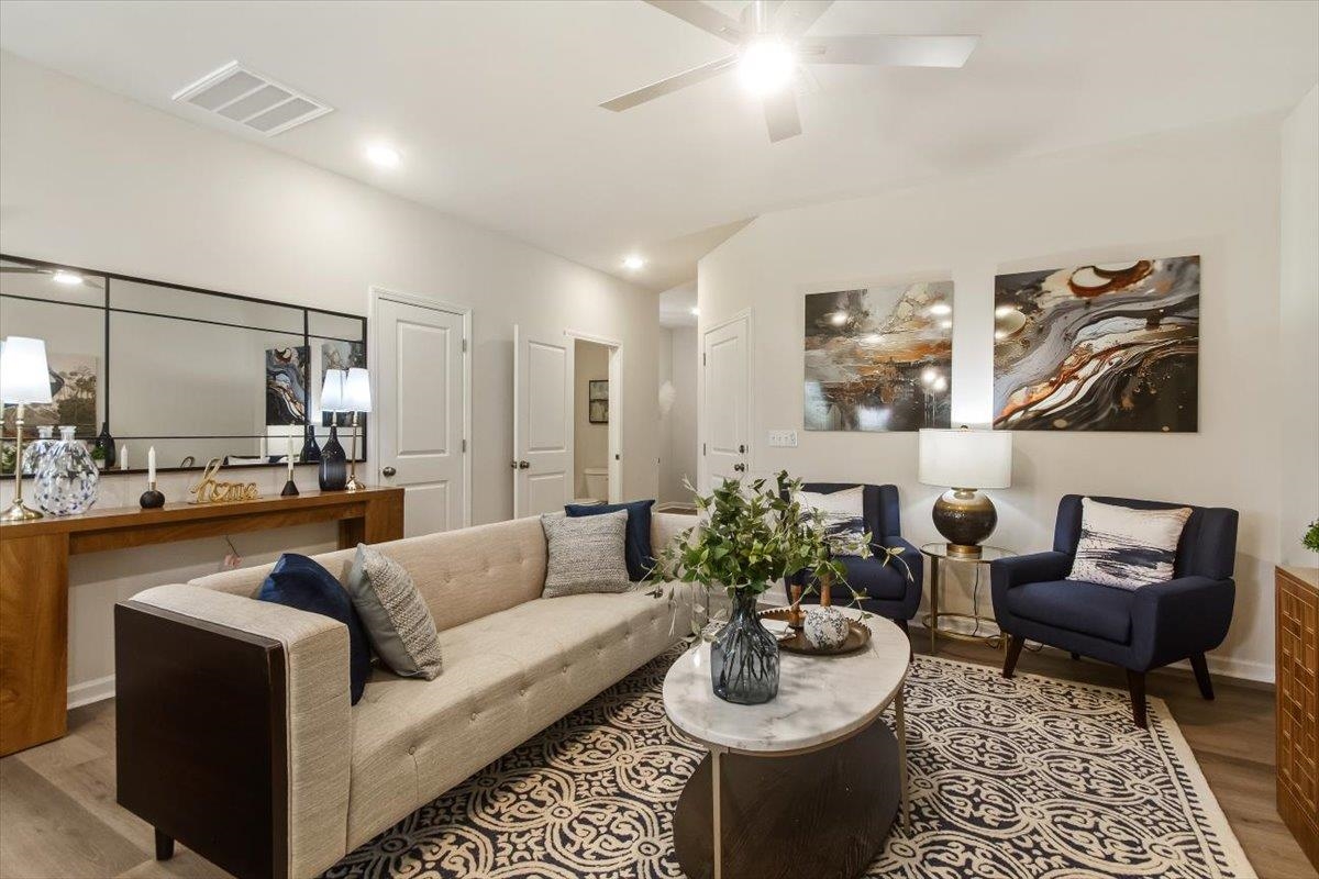 2040 Hillman Way Roebuck, SC 29376 - Photo 8 of 40