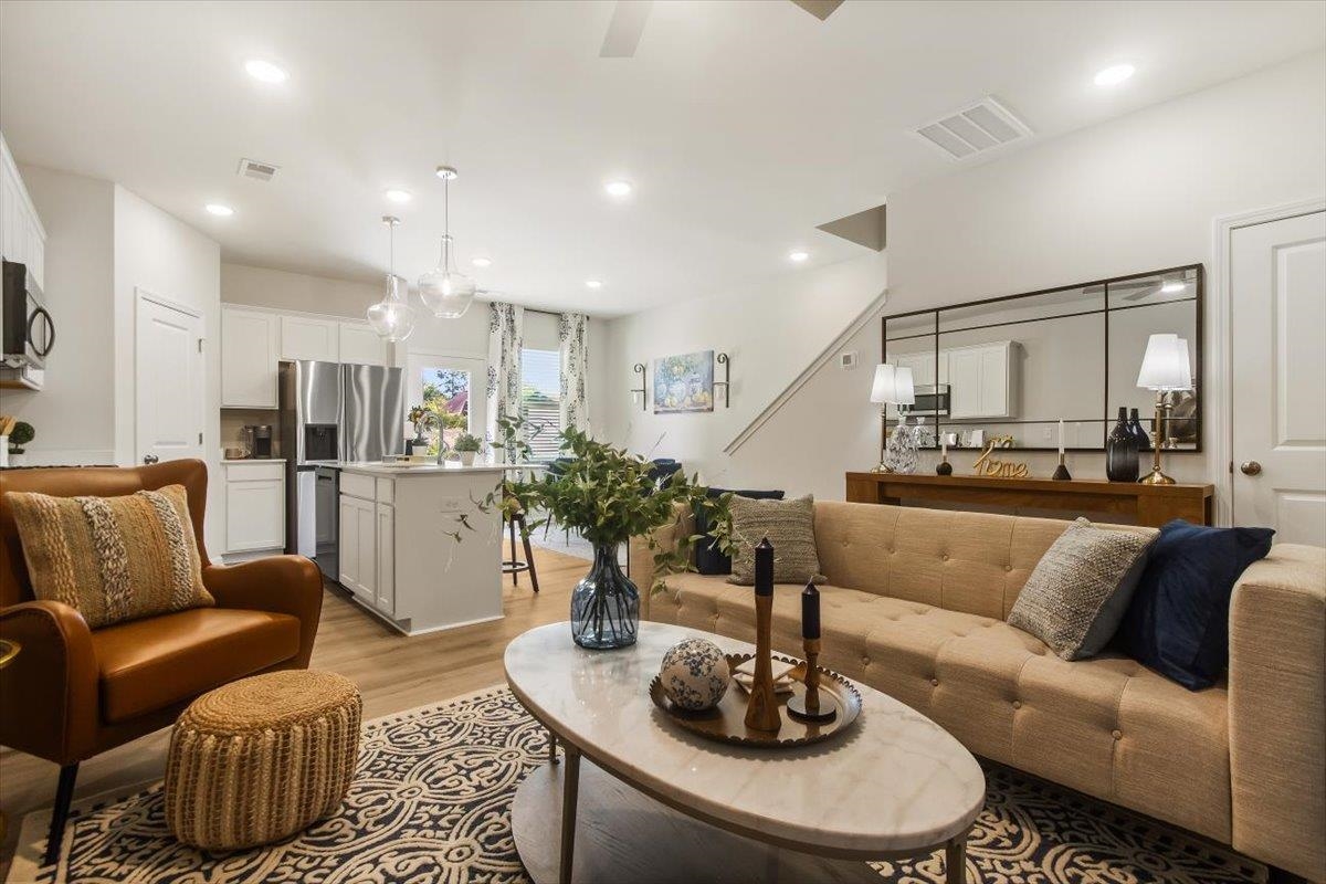 2040 Hillman Way Roebuck, SC 29376 - Photo 9 of 40