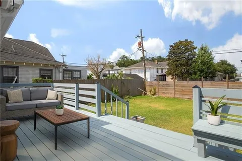 $310,000 | 5650 Woodlawn Place, New Orleans, LA 70124