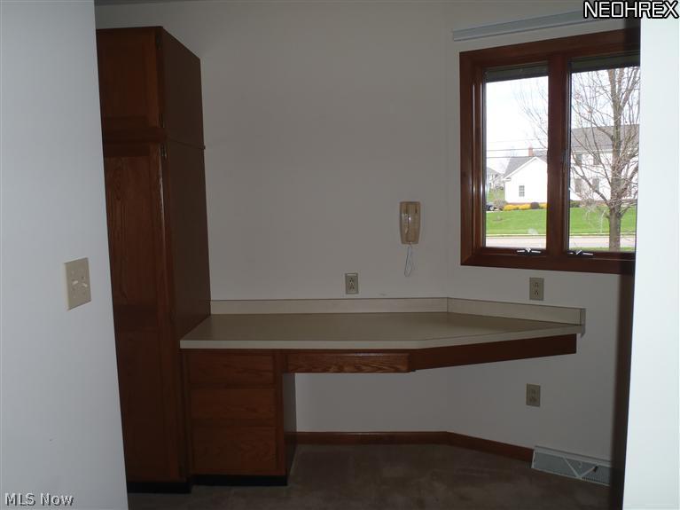 5717 Herbert Road Canfield, OH 44406 - Photo 8 of 9 Gallery Image 8
