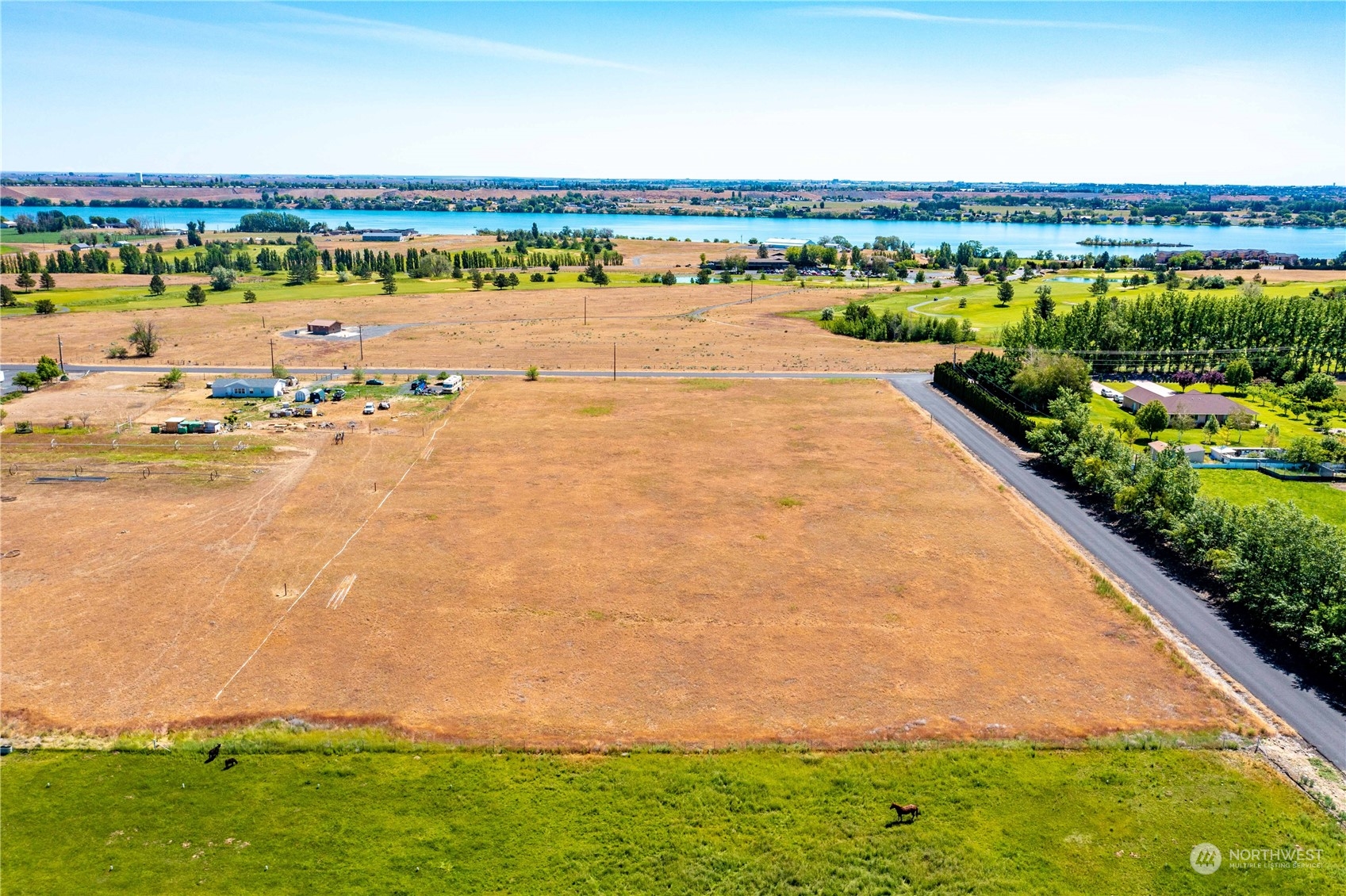 4656 Rd F Northeast Moses Lake, WA 98837 - Photo 6 of 7 Gallery Image 6