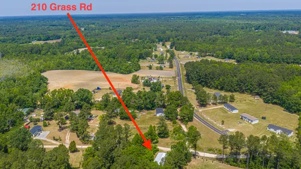 $216,500 | 210 Grass Hill Road, Estill, SC 29918