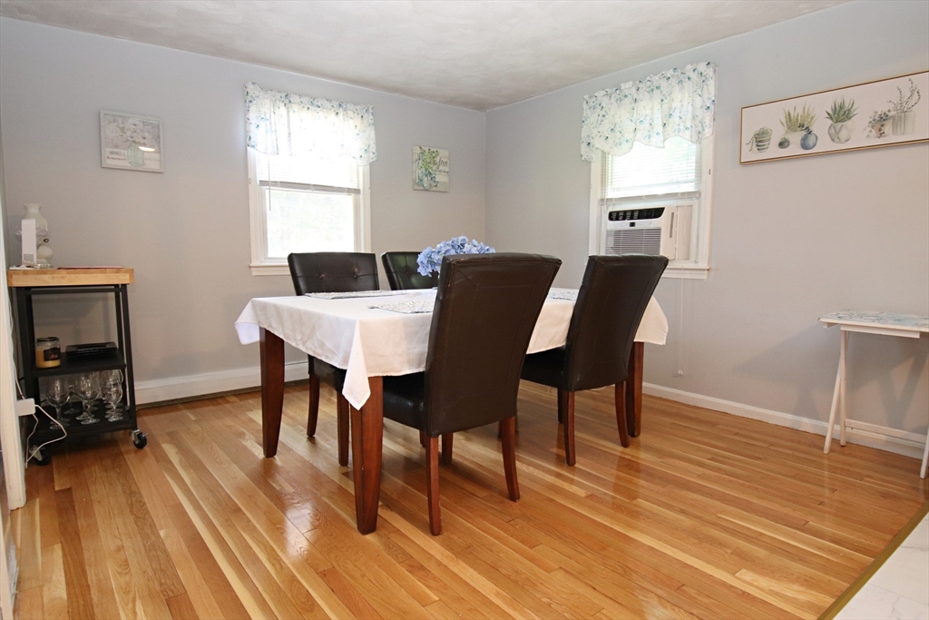 19 Juliette Road Saugus, MA 01906 - Photo 6 of 39