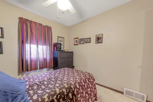 $400,000 | 33599 322nd Street, Le Sueur, MN 56058