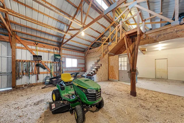 $400,000 | 33599 322nd Street, Le Sueur, MN 56058