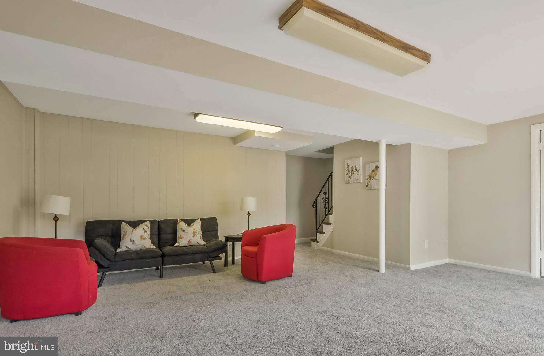 8723 Victoria Road Springfield, VA 22151 - Photo 23 of 38