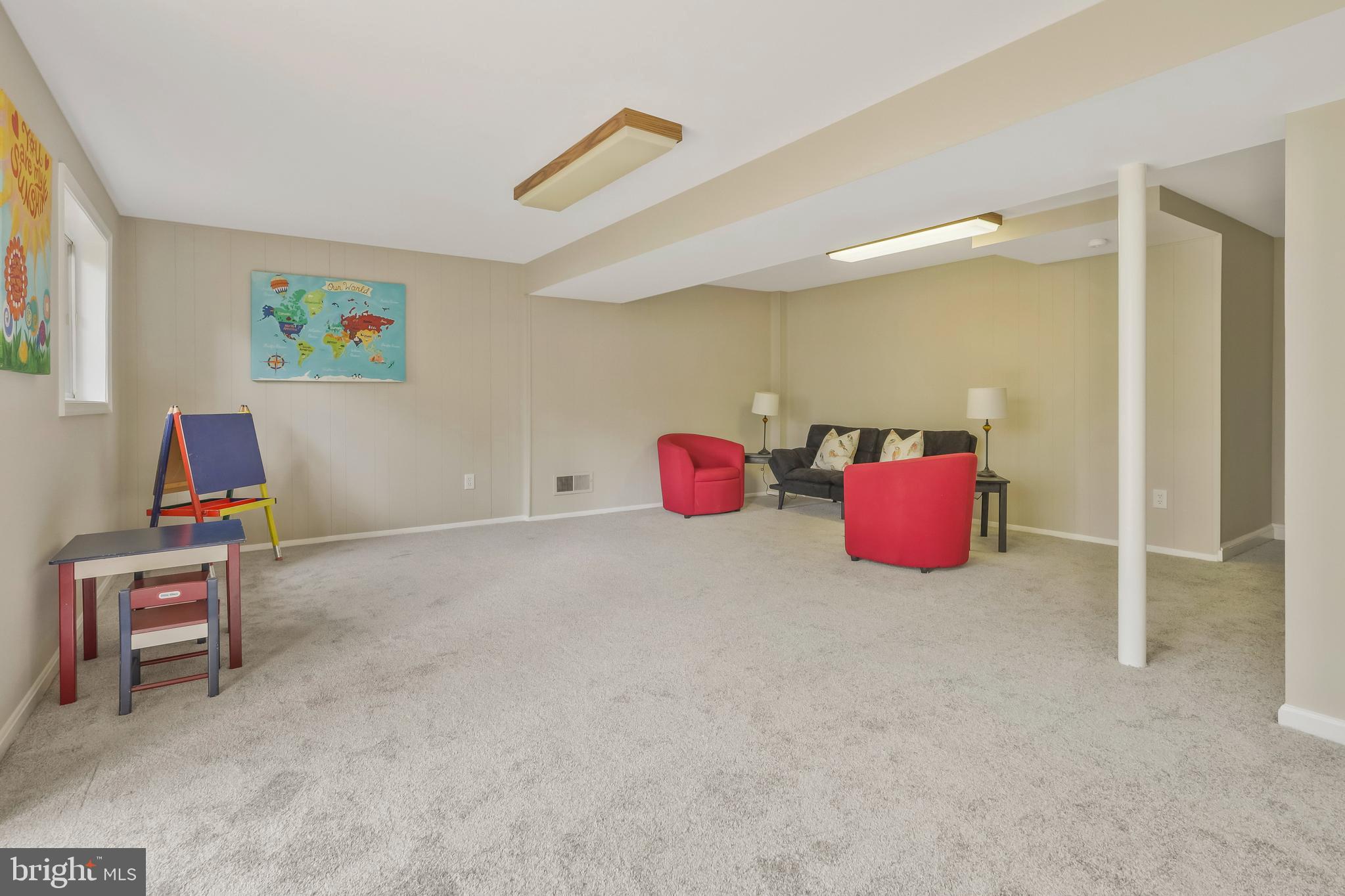 8723 Victoria Road Springfield, VA 22151 - Photo 24 of 38