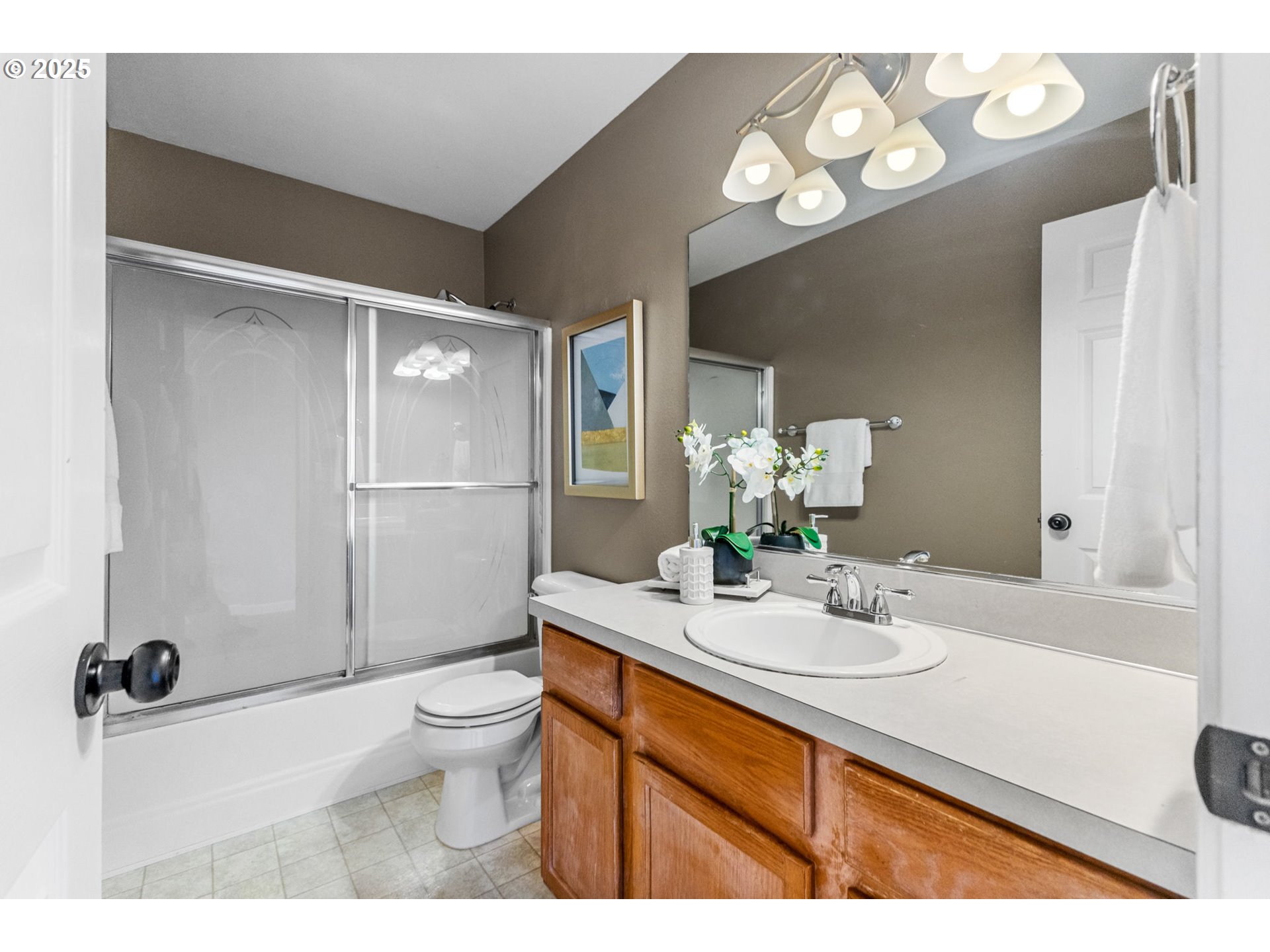 918 Rupp Avenue Northeast Keizer, OR 97303 - Photo 20 of 32 Gallery Image 20