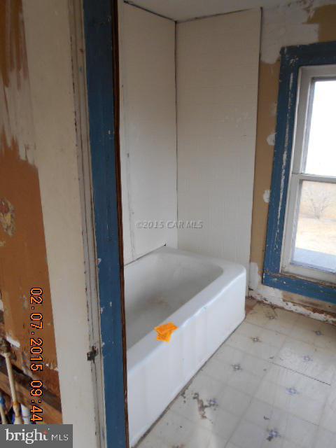 10175 Deal Island Road Deal Island, MD 21821 - Photo 8 of 14 Gallery Image 8