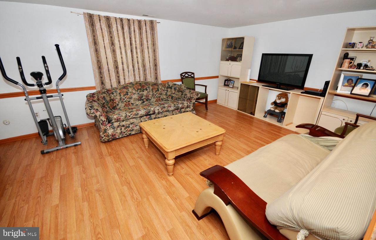 228 Hamilton Road Marlton, NJ 08053 - Photo 14 of 19