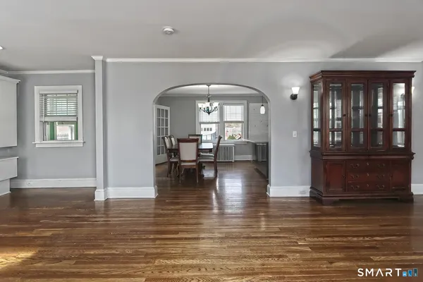 $489,000 | 29 Parkway Drive, Stratford, CT 06614