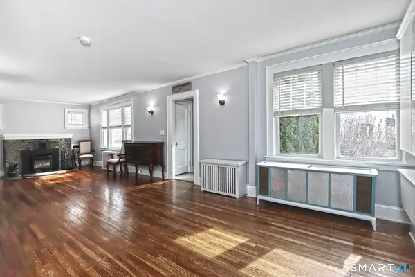 $489,000 | 29 Parkway Drive, Stratford, CT 06614