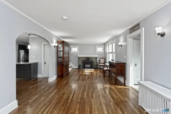 $489,000 | 29 Parkway Drive, Stratford, CT 06614