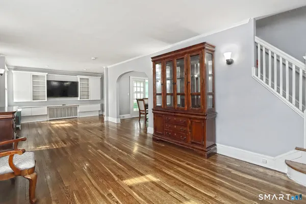 $489,000 | 29 Parkway Drive, Stratford, CT 06614