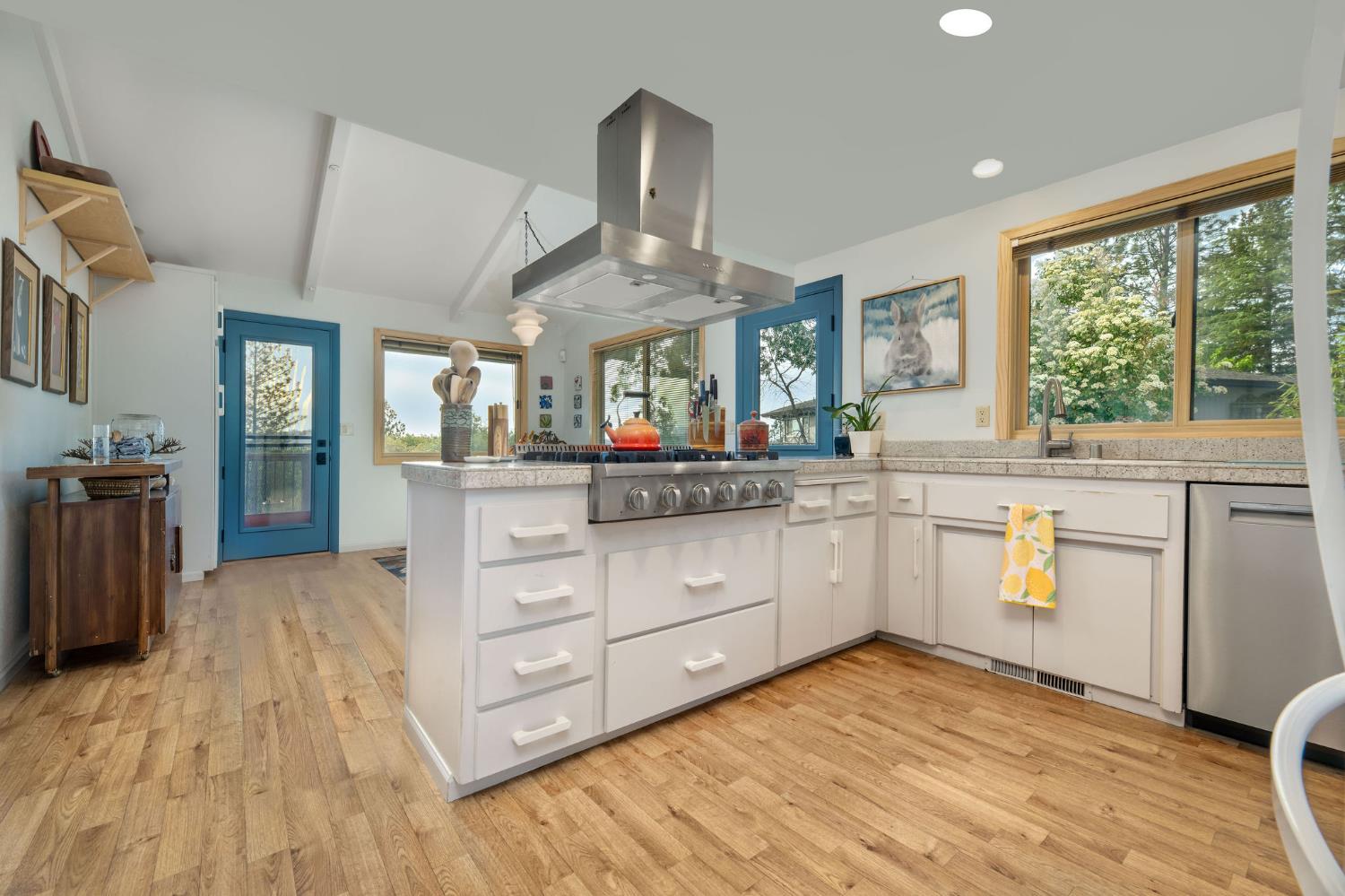 16105 John Way Grass Valley, CA 95949 - Photo 20 of 71