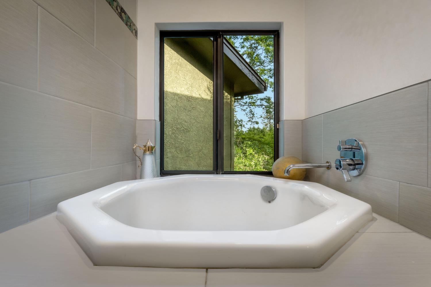 16105 John Way Grass Valley, CA 95949 - Photo 35 of 71