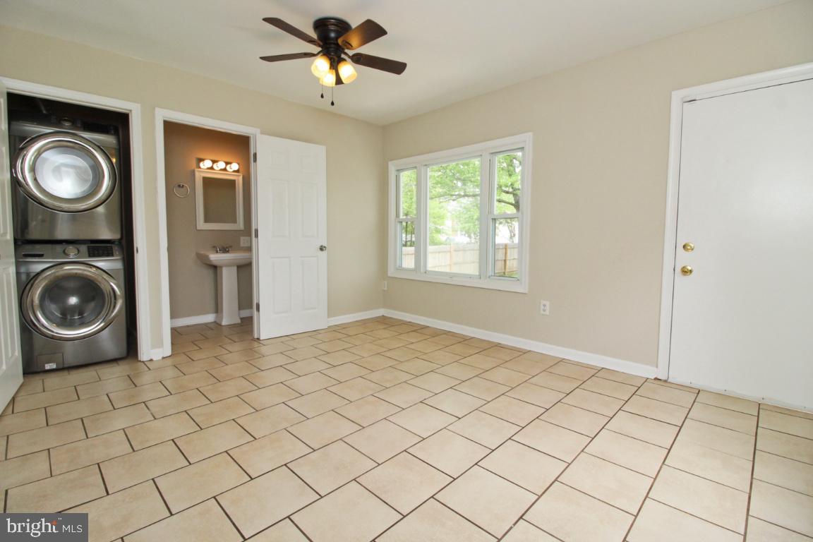 3802 Barrington Road Baltimore, MD 21215 - Photo 21 of 48