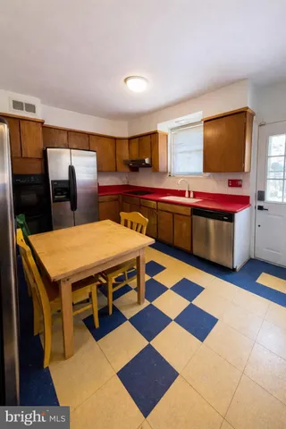 $809,999 | 9210 Worth Avenue, Silver Spring, MD 20901