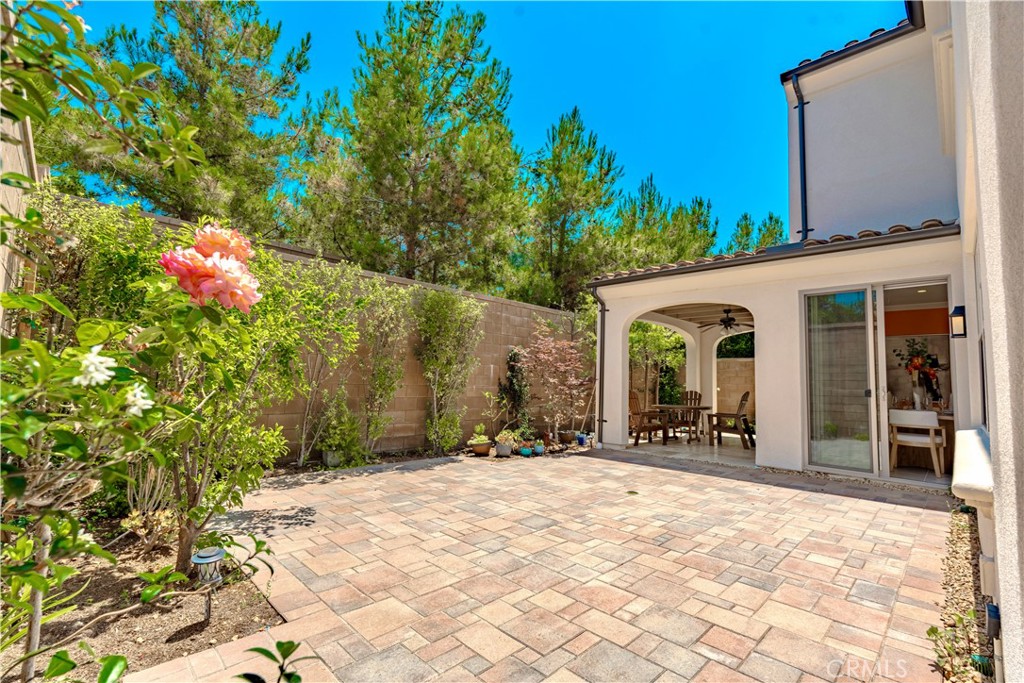 55 Decker Irvine, CA 92620 - Photo 5 of 47