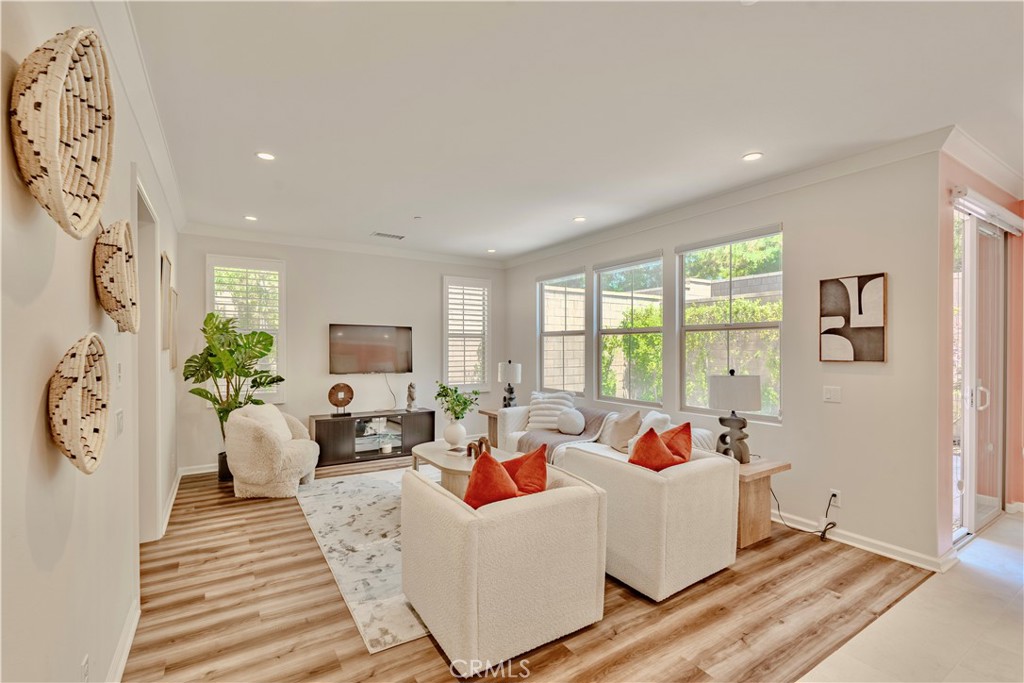 55 Decker Irvine, CA 92620 - Photo 10 of 47