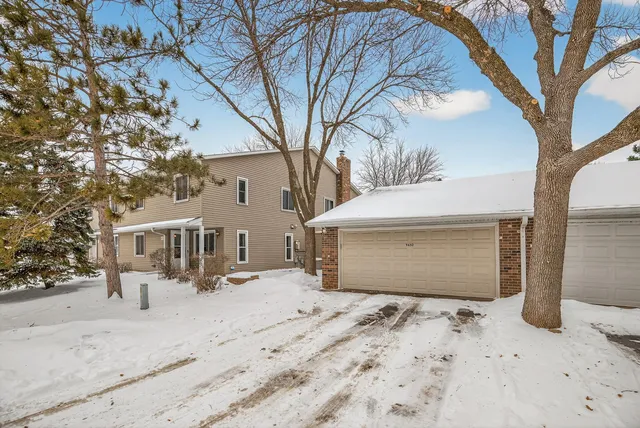 $249,900 | 9452 Ranchview Lane North, Maple Grove, MN 55369