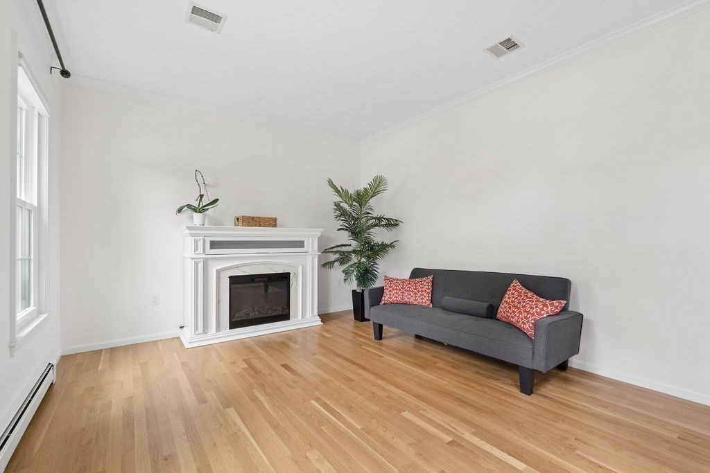 43 Northern Spy Road Franklin, MA 02038 - Photo 7 of 42