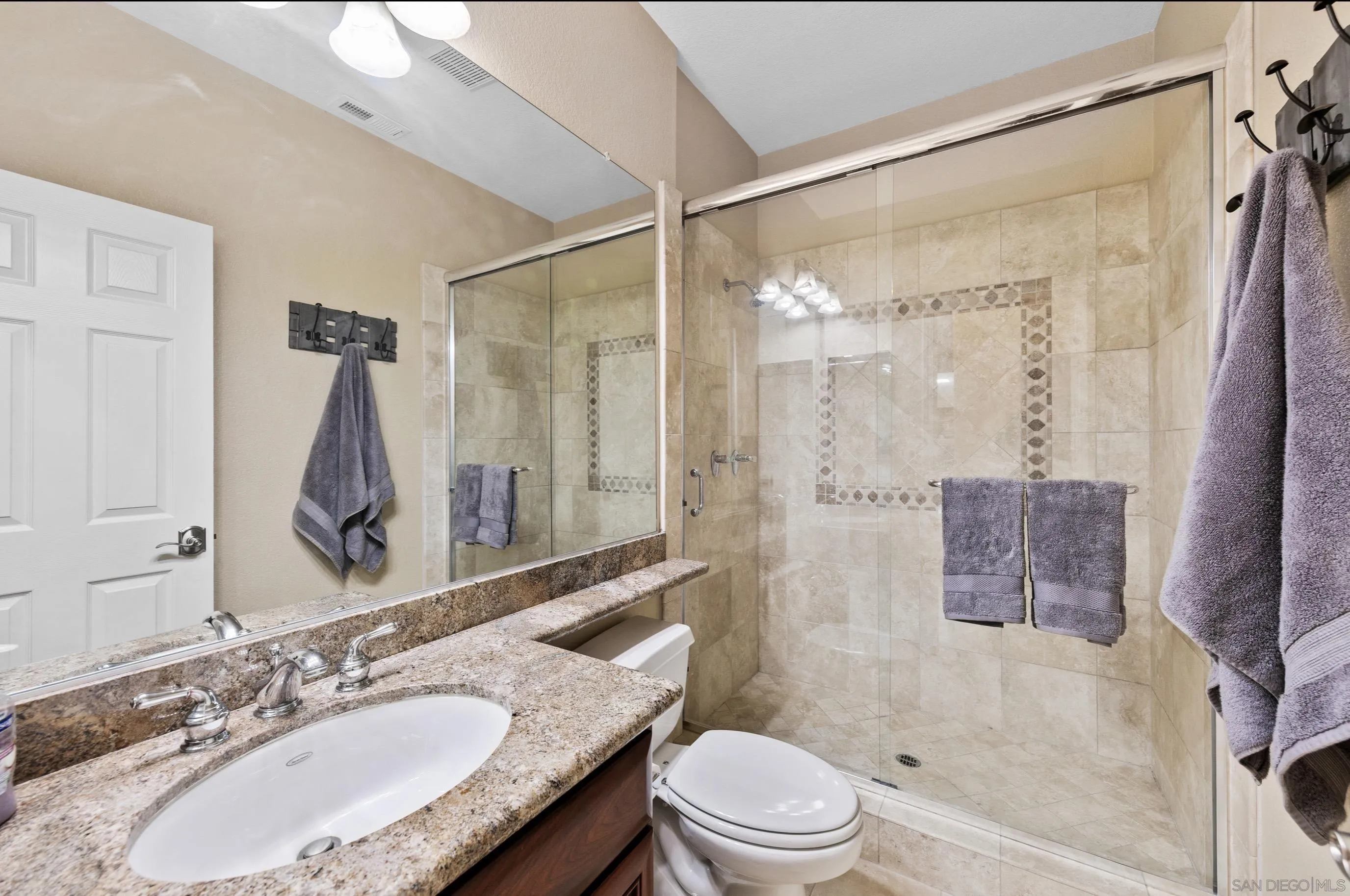 2389 Victoria Circle Alpine, CA 91901 - Photo 18 of 50