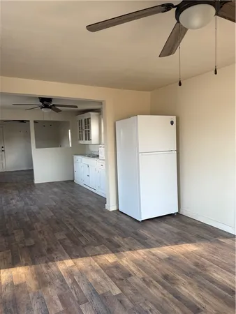a view of a storage & utility room with washer and dryer