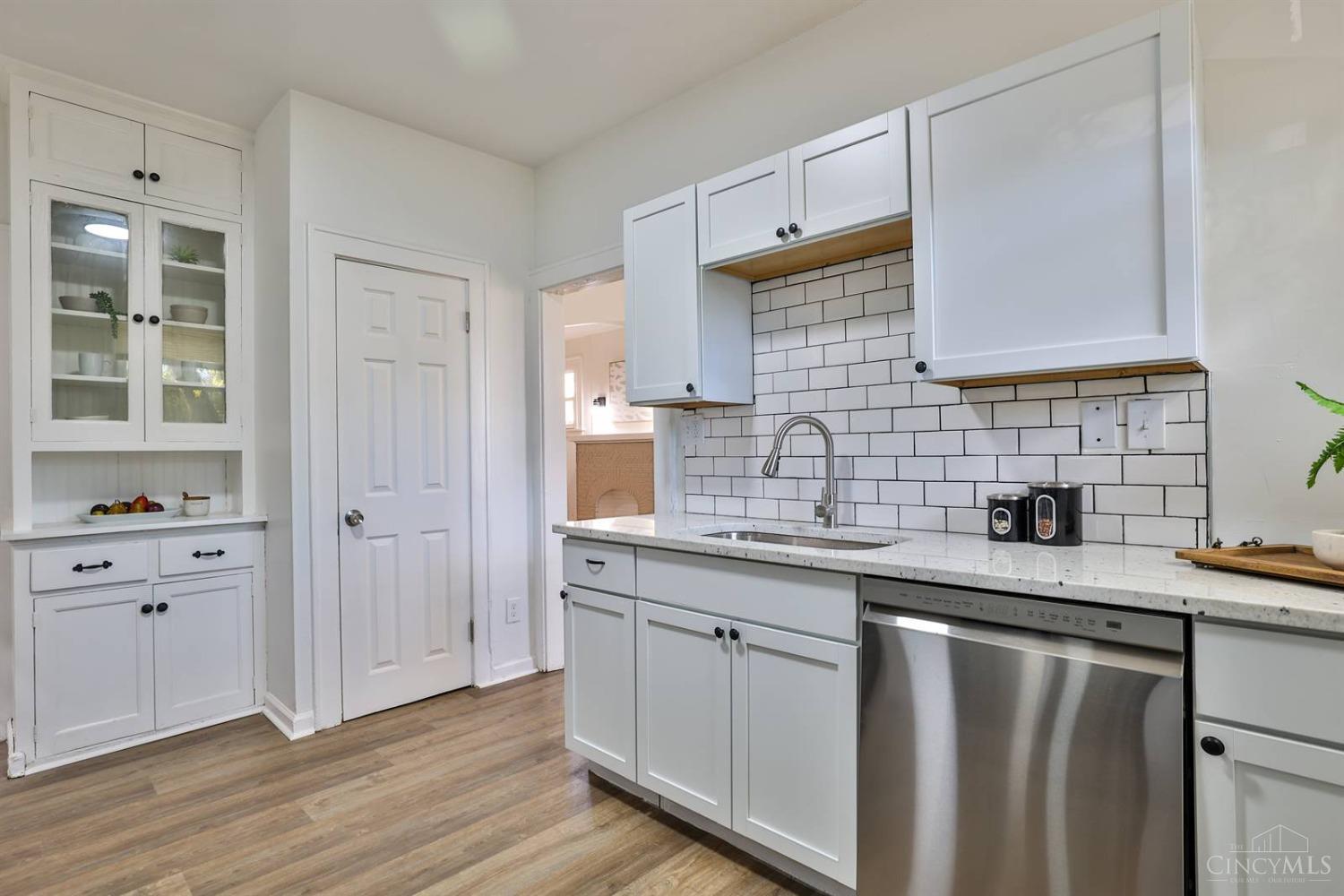 1234 Rutledge Avenue Cincinnati, OH 45205 - Photo 13 of 33
