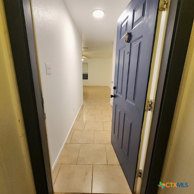 1111 Travis Circle Copperas Cove, TX 76522 - Photo 2 of 24 a view of a hallway