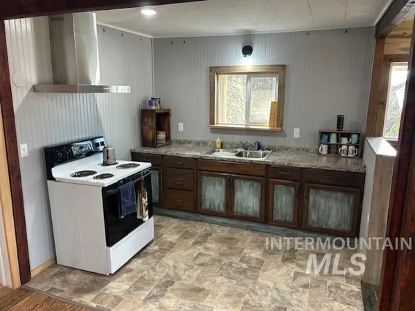 $265,000 | 820 Sweeney Road, Elk City, ID 83525