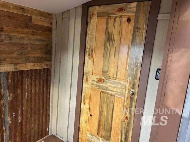 820 Sweeney Road Elk City, ID 83525 - Photo 3 of 45 Detailed view of wood walls