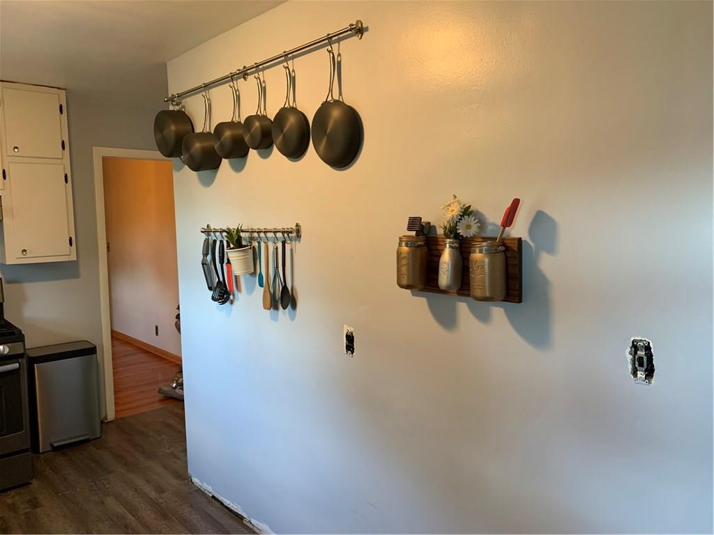 349 North Franklin Road Indianapolis, IN 46219 - Photo 13 of 36 Gallery Image 13