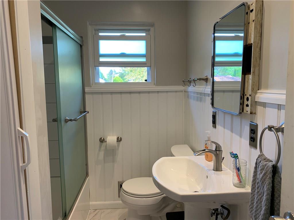 349 North Franklin Road Indianapolis, IN 46219 - Photo 14 of 36 Gallery Image 14