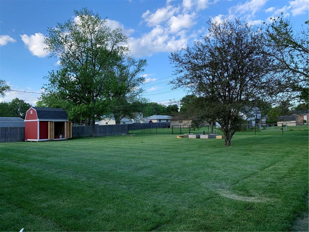 349 North Franklin Road Indianapolis, IN 46219 - Photo 27 of 36 Gallery Image 27