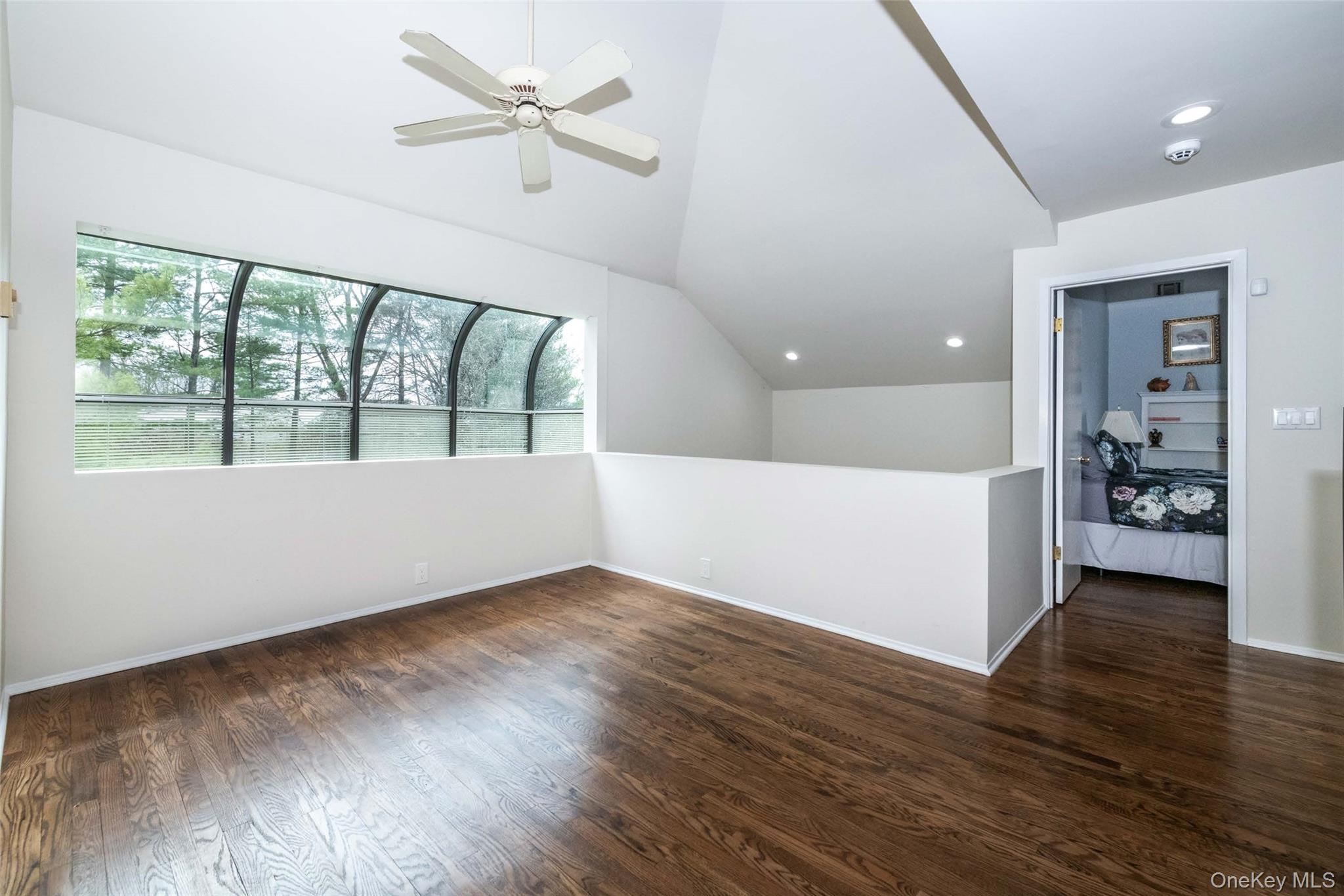 7 Brookridge Road New Rochelle, NY 10804 - Photo 17 of 28