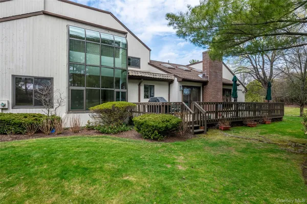 $1,395,000 | 7 Brookridge Road, New Rochelle, NY 10804