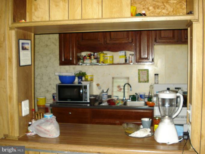112 Riverthorn Road Middle River, MD 21220 - Photo 8 of 10 Kitchen