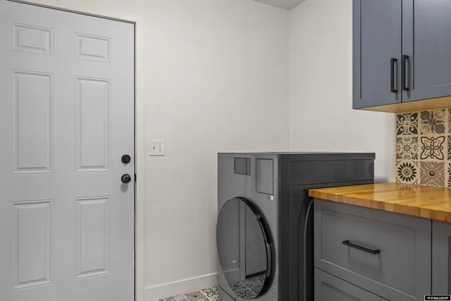 $625,000 | 5102 Vista Way, Casper, WY 82601