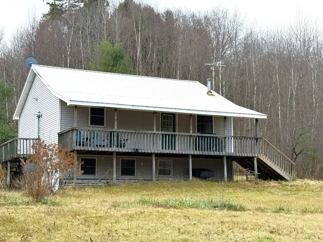 $385,000 | 245 Scribner Road, Woodbury, VT 05650