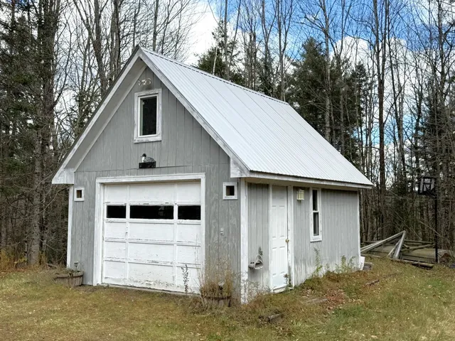 $385,000 | 245 Scribner Road, Woodbury, VT 05650
