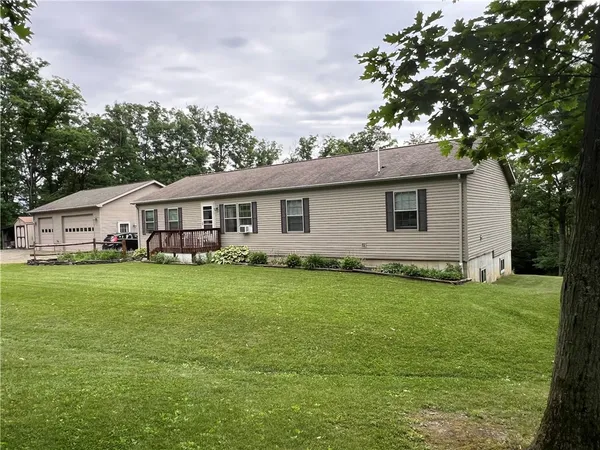 $325,000 | 332 Vanderhoff Road, Catlin, NY 14864