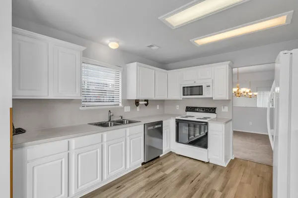 $1,800 | 5418 Timbers Quail Drive, Humble, TX 77346