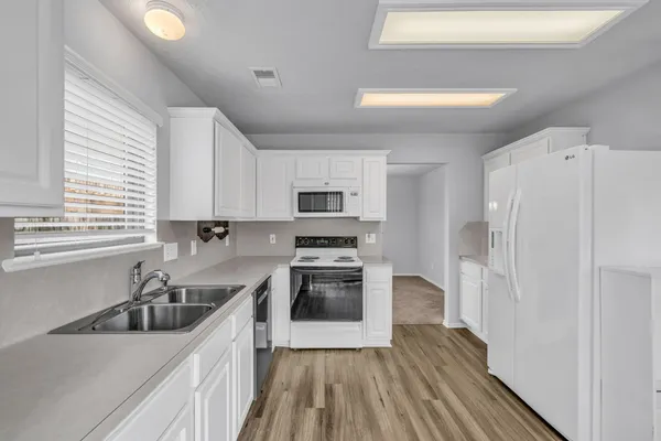 $1,800 | 5418 Timbers Quail Drive, Humble, TX 77346