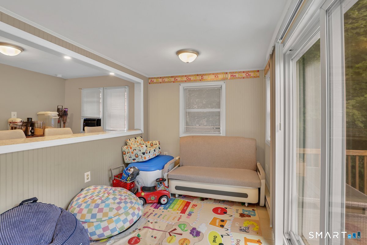 299 Westfield Road Meriden, CT 06450 - Photo 20 of 27 Gallery Image 20