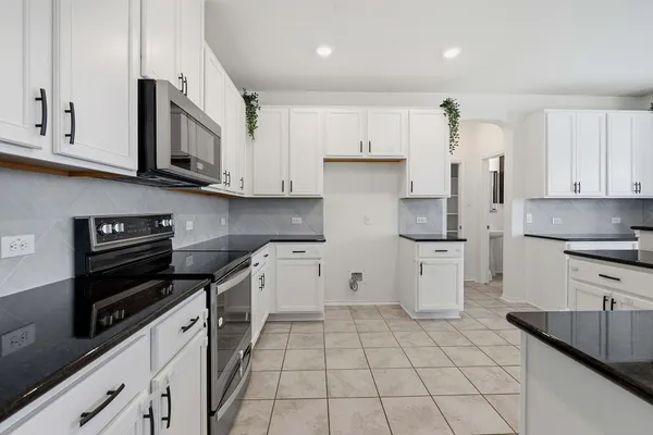 $350,000 | 13928 Inaugural Street, Manor, TX 78653